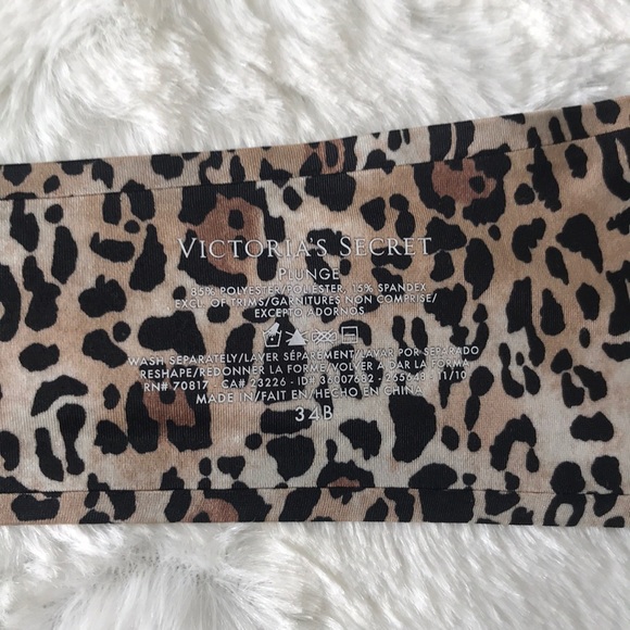 Victoria’s Secret Bra - Picture 2 of 4